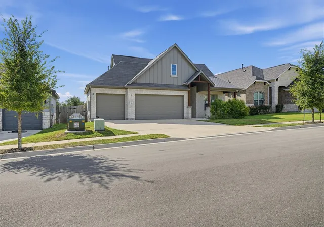 Photo 3 of Single family home for sale at 734 Treadwell Ln, Kyle, TX 78640 | MLS# 6830965 | Listing updated on 2026-09-15