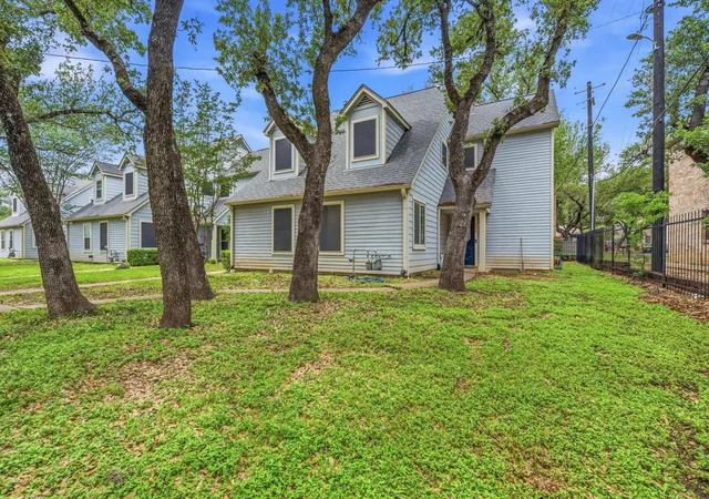 Listing Photo 4 - Condo for sale in building located at 8330 Fathom Cir, Austin, TX 78750 - Unit #505