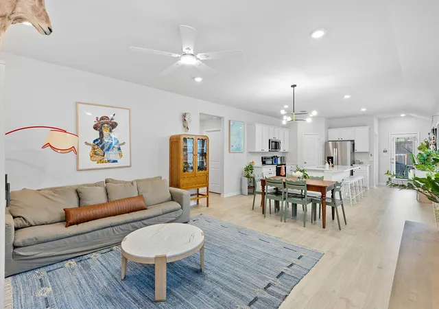 Photo 3 of Single family home for sale at 421 Lone Cedar Rd, Marble Falls, TX 78654 | MLS# 3436981 | Listing updated on 2026-09-17