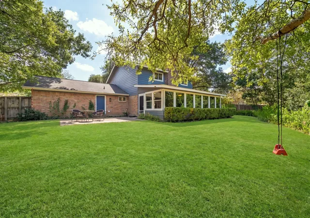 Photo 1 of Single family home for sale at 2406 Lancaster Dr, Austin, TX 78748 | MLS# 7539123 | Listing updated on 2026-10-26