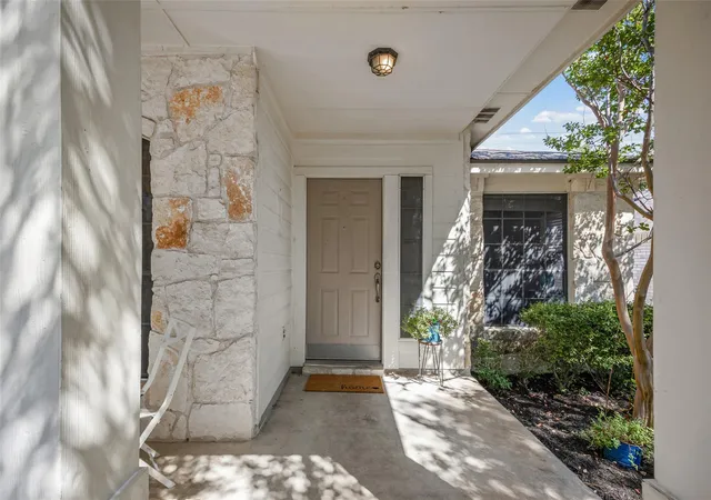 Photo 2 of Single family home for sale at 1109 Chardonnay Xing, Leander, TX 78641 | MLS# 1824469 | Listing updated on 2026-10-03