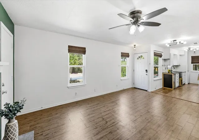 Listing Photo 5 - Condo for sale in building located at 4902 Duval Rd, Austin, TX 78727 - Unit #R2