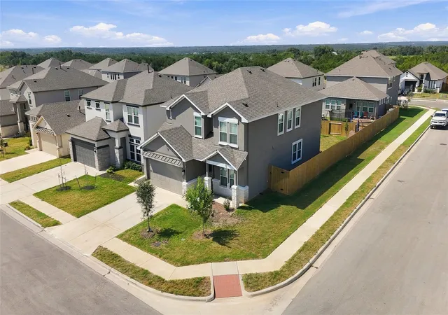 Photo 3 of Single family home for sale at 265 Ironshoe Trl, Liberty Hill, TX 78642 | MLS# 7109541 | Listing updated on 2026-09-17