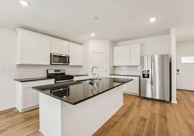 Photo 4 of Single family home for sale at 164 Leland Ave, Buda, TX 78610 | MLS# 8823647 | Listing updated on 2026-10-05