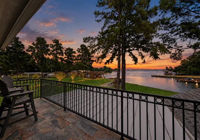 Photo 1 of Single family home for sale at 201 Lake Walden Cv, Montgomery, TX 77356 | MLS# 4541970 | Listing updated on 2026-09-20