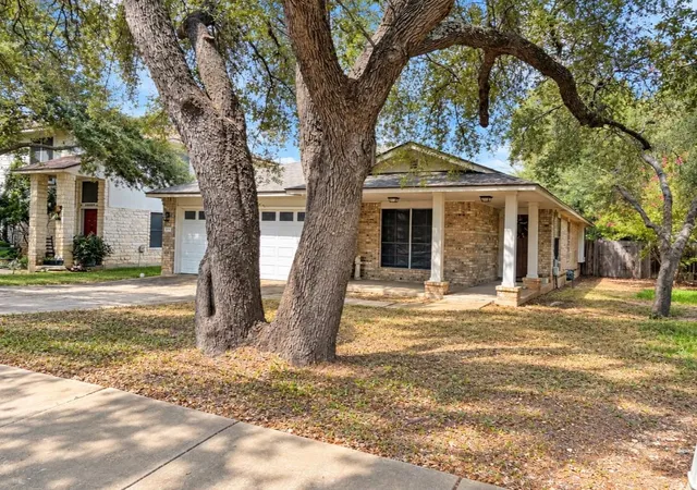 Photo 2 of Single family home for sale at 1507 Catalina Dr, Leander, TX 78641 | MLS# 6358000 | Listing updated on 2026-10-08