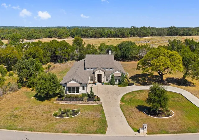 Photo 3 of Single family home for sale at 10809 Vista Hts Dr, Georgetown, TX 78628 | MLS# 9155388 | Listing updated on 2026-10-17