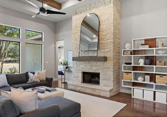 Photo 1 of Single family home for sale at 10809 Vista Hts Dr, Georgetown, TX 78628 | MLS# 9155388 | Listing updated on 2026-10-17