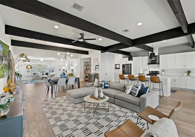 Photo 1 of Single family home for sale at 5721 Louise Ln, Austin, TX 78757 | MLS# 2404451 | Listing updated on 2026-09-27