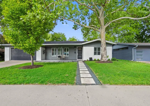 Photo 2 of Single family home for sale at 5721 Louise Ln, Austin, TX 78757 | MLS# 2404451 | Listing updated on 2026-09-27