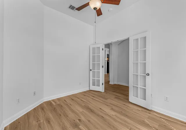 Photo 4 of Single family home for sale at 551 Middle Crk, Buda, TX 78610 | MLS# 7466416 | Listing updated on 2026-10-07