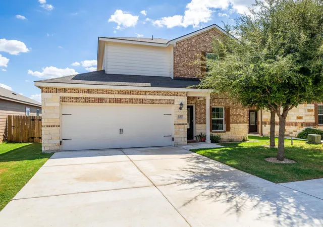 Photo 2 of Single family home for sale at 137 Star Spangled Dr, Liberty Hill, TX 78642 | MLS# 9150720 | Listing updated on 2026-09-17