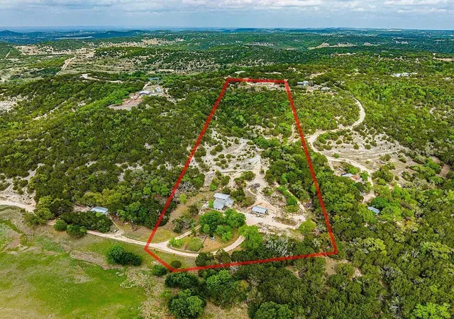 Photo 3 of Land for sale at 225 Apacheria Pass W, Comfort, TX 78013 | MLS# 3752010 | Listing updated on 2026-10-03