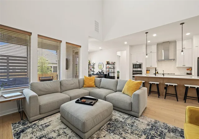 Photo 1 of Single family home for sale at 167 Darley Oak Dr, Dripping Springs, TX 78620 | MLS# 6362130 | Listing updated on 2026-09-23