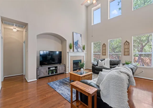 Photo 3 of Single family home for sale at 1605 Teal Trl, Cedar Park, TX 78613 | MLS# 7538069 | Listing updated on 2026-10-09