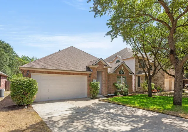 Photo 2 of Single family home for sale at 11021 Mint Julep Dr, Austin, TX 78748 | MLS# 1424824 | Listing updated on 2026-10-23