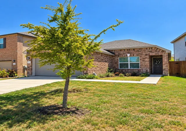 Photo 2 of Single family home for sale at 672 Bailey Park Dr, Jarrell, TX 76537 | MLS# 9163317 | Listing updated on 2026-10-20