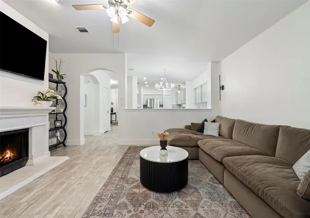 Photo 4 of Single family home for sale at 4713 Ramies Run, Austin, TX 78749 | MLS# 9909388 | Listing updated on 2026-10-23