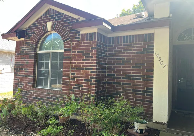 Photo 3 of Single family home for sale at 14507 Oliphant St, Austin, TX 78725 | MLS# 6695376 | Listing updated on 2026-09-22