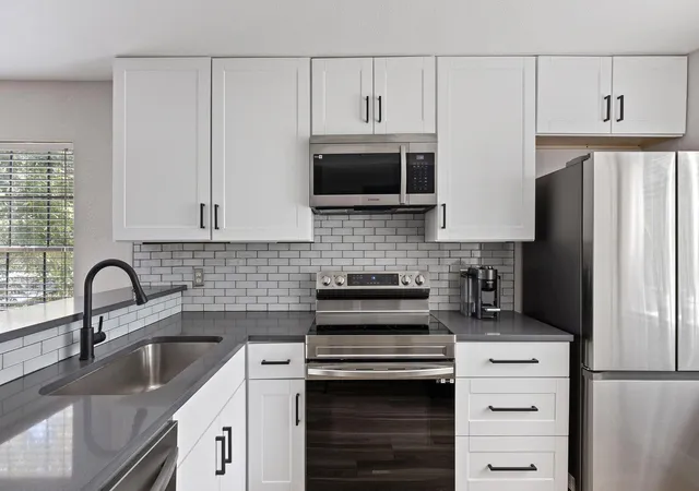Photo 3 of Condo for sale at 2215 Post Rd #2046, Austin, TX 78704 | MLS# 9550869 | Listing updated on 2026-09-24