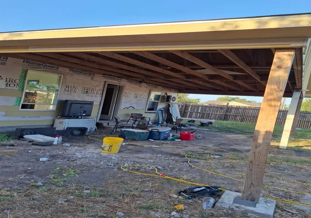 Photo 2 of Single family home for sale at 102 Sunflower Rd, Dale, TX 78616 | MLS# 1570547 | Listing updated on 2026-09-25
