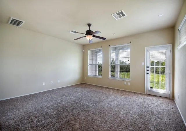 Photo 4 of Condo for sale at 9201 Brodie Ln #2903, Austin, TX 78748 | MLS# 9708418 | Listing updated on 2026-09-17