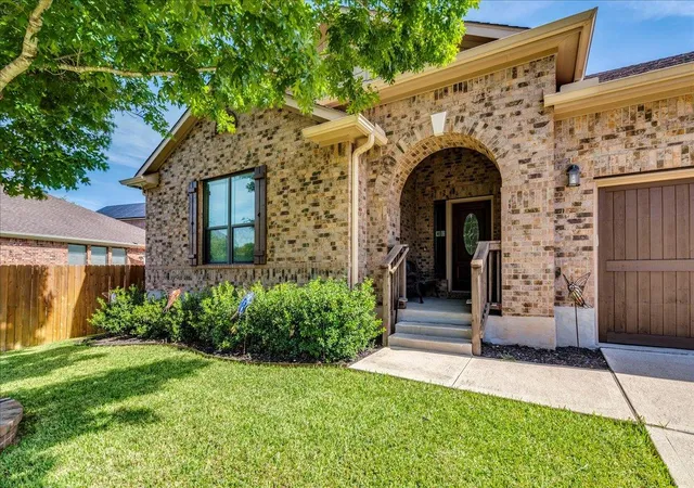 Photo 2 of Single family home for sale at 416 Hogg Pecan Pass, Austin, TX 78748 | MLS# 9846746 | Listing updated on 2026-10-01