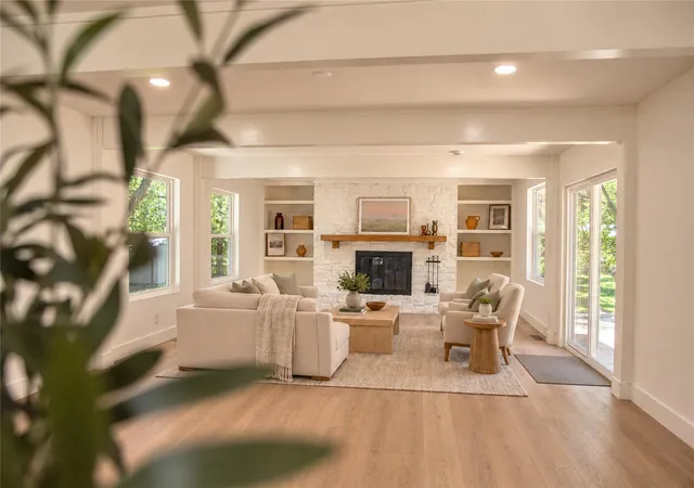 Photo 2 of Single family home for sale at 103 E Caddo St, Austin, TX 78753 | MLS# 8936018 | Listing updated on 2026-10-23
