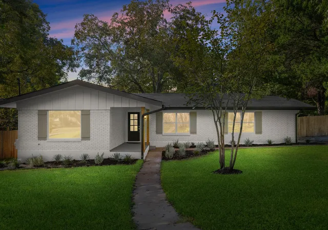 Single family home for sale at 305 W Caddo St, Austin, TX 78753 | MLS# 8747642