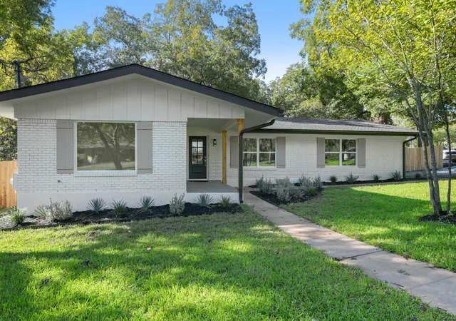 Photo 3 of Single family home for sale at 305 W Caddo St, Austin, TX 78753 | MLS# 8747642 | Listing updated on 2026-10-29