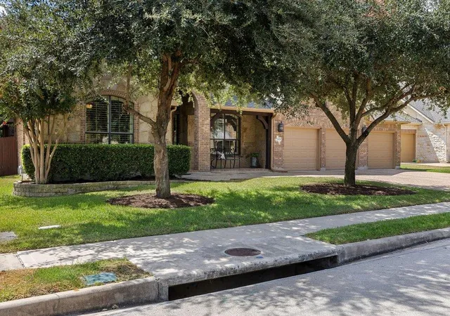 Photo 1 of Single family home for sale at 3806 Avery Woods Ln, Cedar Park, TX 78613 | MLS# 5288726 | Listing updated on 2026-09-18