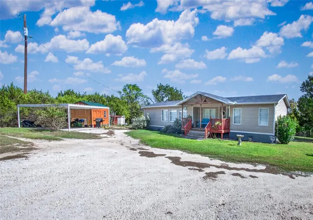 Photo 1 of Manufactured home for sale at 268 County Rd 4128, Lampasas, TX 76550 | MLS# 5230431 | Listing updated on 2026-09-26