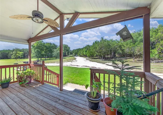 Photo 2 of Manufactured home for sale at 268 County Rd 4128, Lampasas, TX 76550 | MLS# 5230431 | Listing updated on 2026-09-26