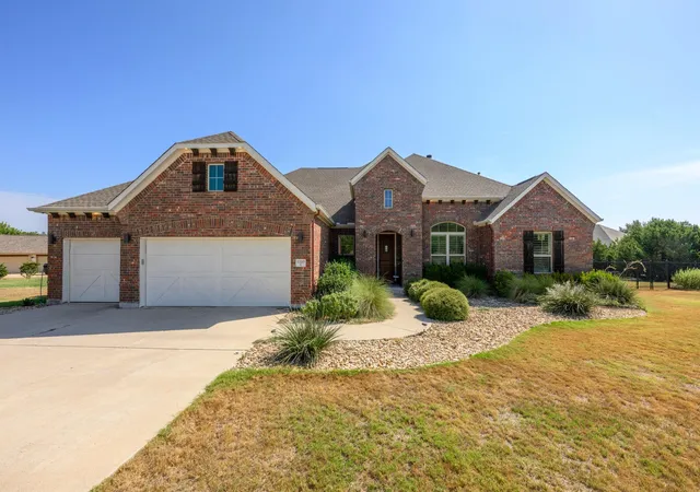 Photo 3 of Single family home for sale at 1220 Bearkat Cyn Dr, Dripping Springs, TX 78620 | MLS# 3303633 | Listing updated on 2026-10-08