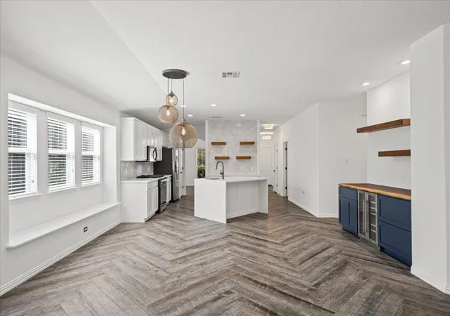 Photo 3 of Single family home for sale at 2341 Garlic Crk Dr, Buda, TX 78610 | MLS# 5073318 | Listing updated on 2026-09-22