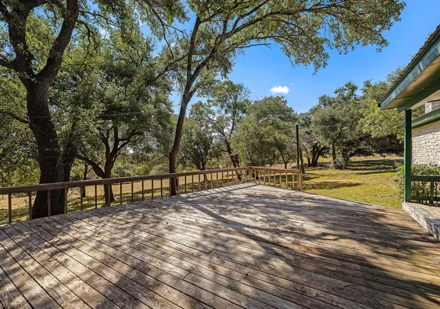 Photo 1 of House for sale at 305 Hidden Oaks Ln, Liberty Hill, TX 78642 | MLS# 9876056 | Listing updated on 2026-09-17