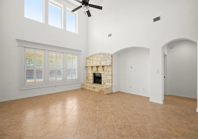 Photo 2 of Single family home for sale at 18905 Cyn Sage Ln, Pflugerville, TX 78660 | MLS# 2676085 | Listing updated on 2026-09-23