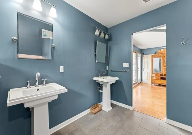 Photo 4 of Single family home for sale at 1907 Paige St, Georgetown, TX 78626 | MLS# 8067482 | Listing updated on 2026-09-25