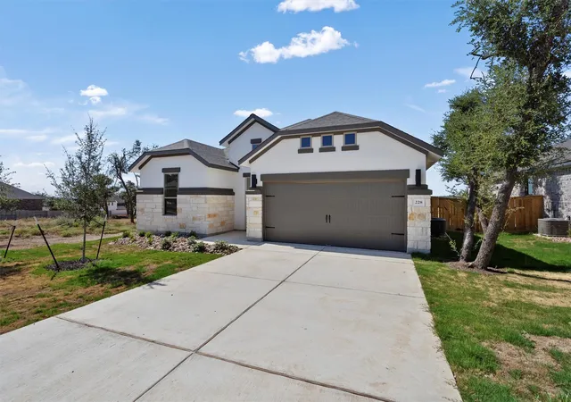 Photo 2 of Single family home for sale at 228 Scenic Hills Cir, Georgetown, TX 78628 | MLS# 4166160 | Listing updated on 2026-09-17