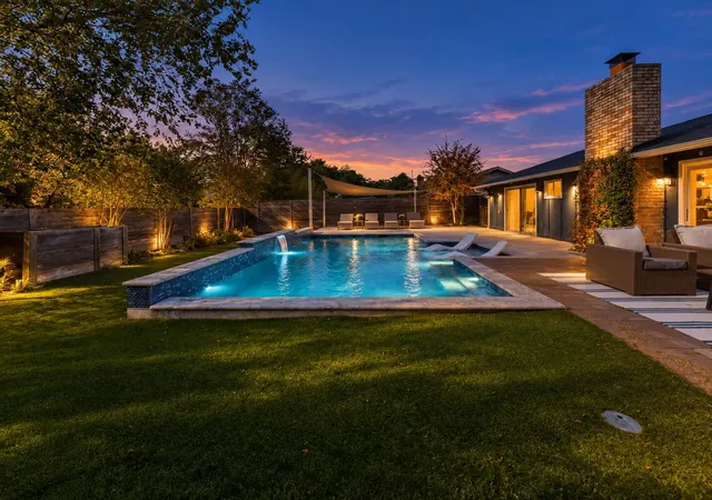 Single family home for sale at 10203 Sun Hl Dr, Austin, TX 78758 | MLS# 7285979