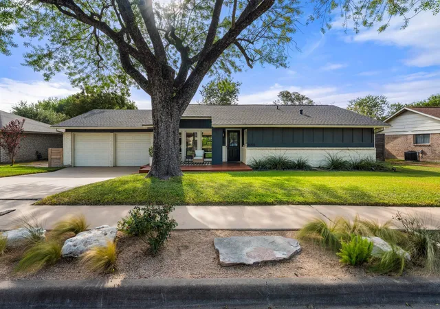 Photo 2 of Single family home for sale at 10203 Sun Hl Dr, Austin, TX 78758 | MLS# 7285979 | Listing updated on 2026-10-08