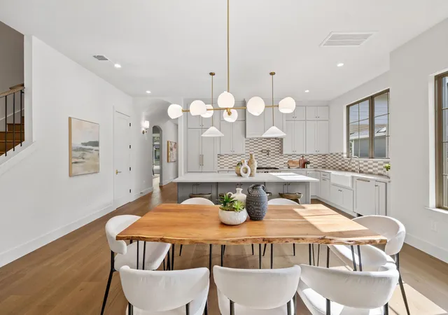 Photo 3 of Single family home for sale at 2613 Geraghty Ave, Austin, TX 78757 | MLS# 7904158 | Listing updated on 2026-09-17