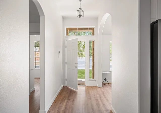 Photo 3 of Single family home for sale at 717 Windsor Castle Dr, Pflugerville, TX 78660 | MLS# 2572943 | Listing updated on 2026-09-29