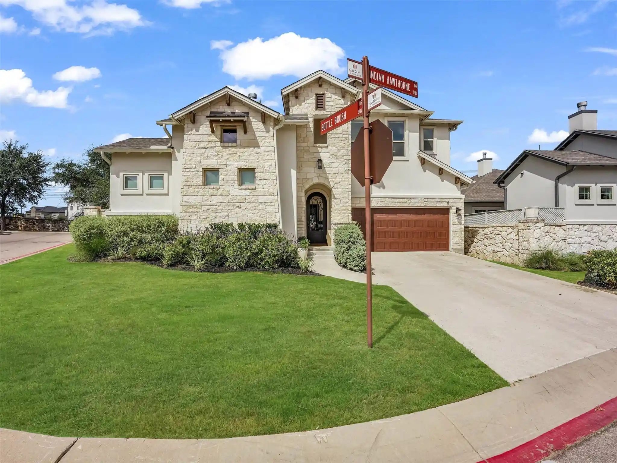 Listing Photo 1 - Condo for sale in 960 Indian Hawthorne Dr located at 960 Indian Hawthorne Dr, Georgetown, TX 78628 - Unit 960 Indian Hawthorne Dr