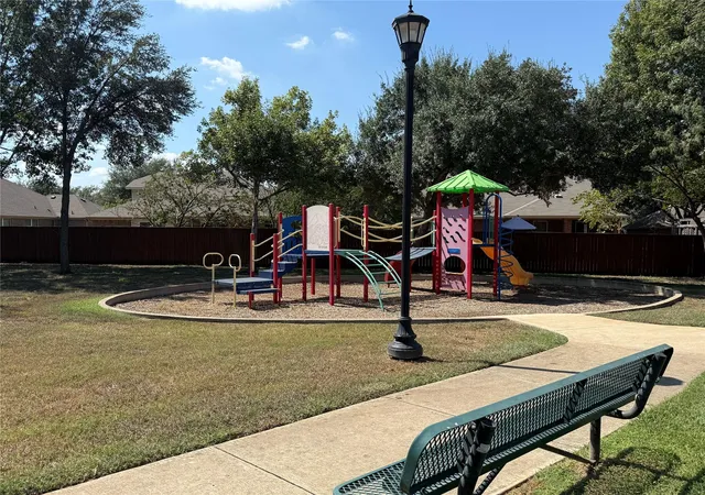 Photo 40 of Single family home for sale at 532 Crooked Crk, Buda, TX 78610 | MLS# 4138769 | Listing updated on 2026-10-07