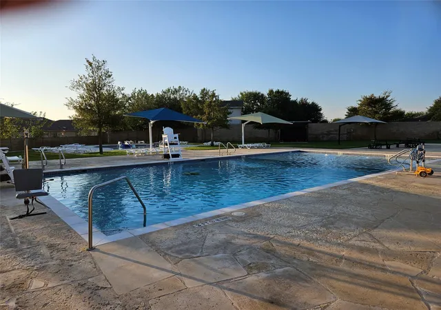 Photo 3 of Single family home for sale at 205 Millers Loop, Jarrell, TX 76537 | MLS# 5153221 | Listing updated on 2026-10-11