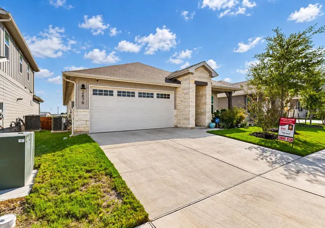 Photo 3 of Single family home for sale at 2879 Ml Run Bnd, Round Rock, TX 78665 | MLS# 8235805 | Listing updated on 2026-10-08