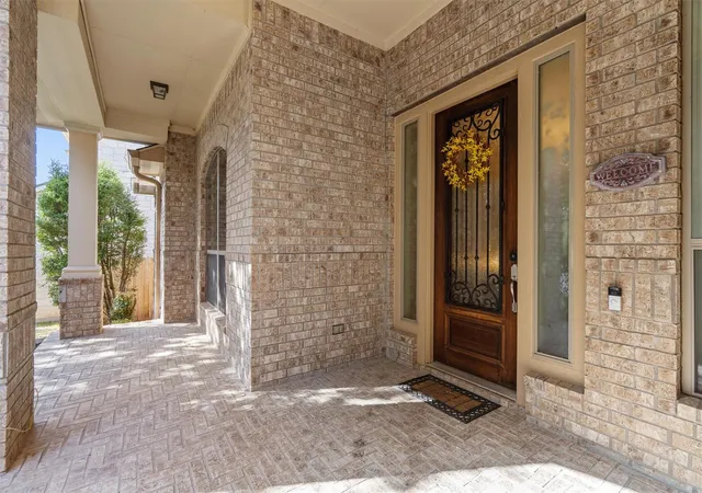 Photo 2 of Single family home for sale at 10113 Loxley Ln, Austin, TX 78717 | MLS# 7136074 | Listing updated on 2026-10-03
