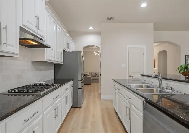 Photo 3 of Single family home for sale at 10113 Loxley Ln, Austin, TX 78717 | MLS# 7136074 | Listing updated on 2026-10-08