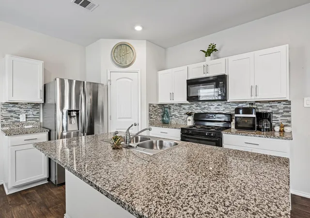 Photo 3 of Single family home for sale at 343 Andover Ln, Kyle, TX 78640 | MLS# 6405702 | Listing updated on 2026-10-02